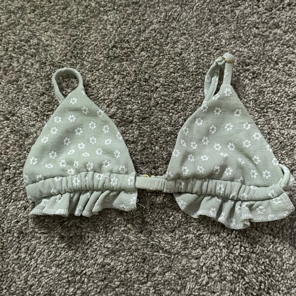 Montce bikini top in size M